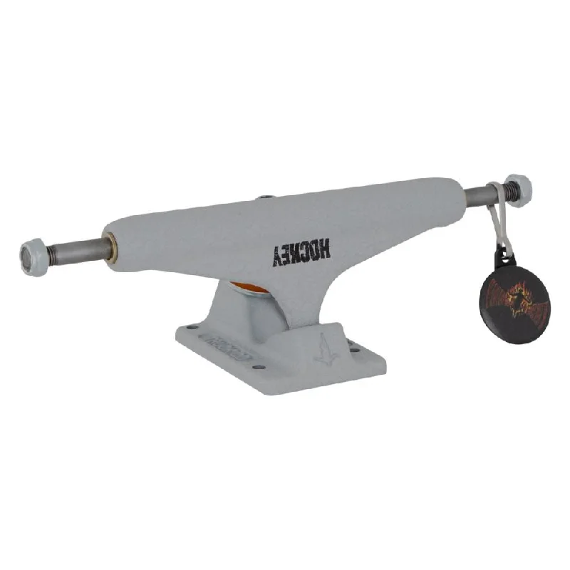 Skateboard Trucks with Ultra-Stable Mounting-Indy Stage 11 Skateboard Trucks 139 Hockey Croc Silver - 139